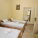 Palace 2*