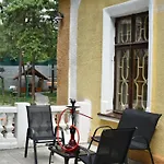 Ξενοδοχείο Palace 2*