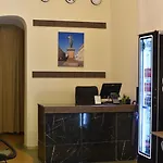 Palace 2*